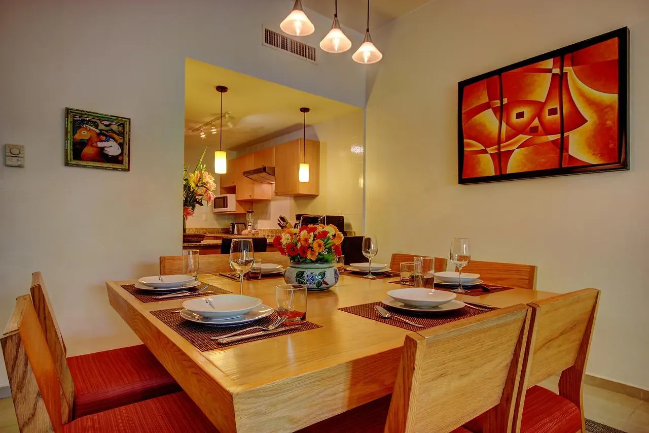 Riviera Maya Suites Плая-дель-Кармен Апарт-отель